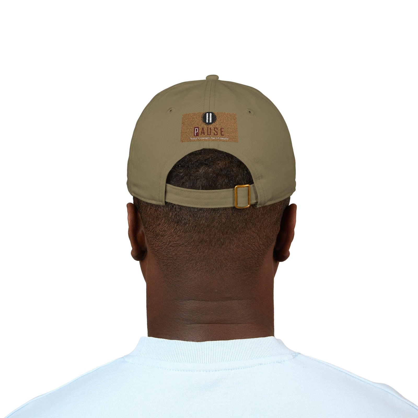 Cap Embroidered with 'Pause' Design